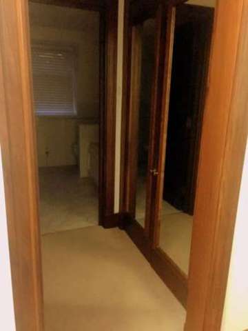  Image of 1 bedroom Property to rent in St. James