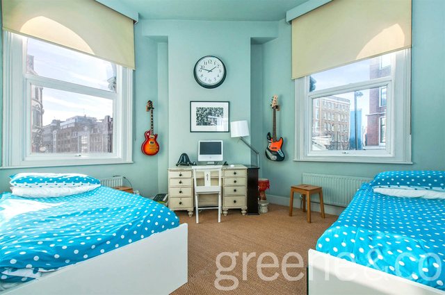 Image of 2 bedroom Detached house to rent in St. John Street London EC1V at London  Farringdon, EC1V 4JW