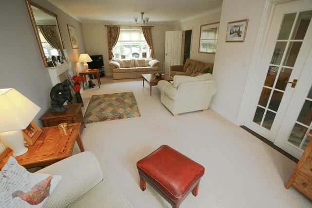  Image of Detached house to rent in St. Johns Road Ely CB6 at St Johns Road  Ely, CB6 3BW