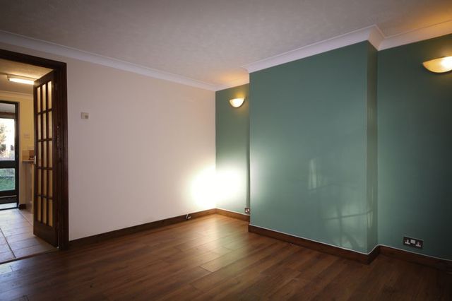  Image of 2 bedroom Terraced house to rent in St. Johns Road Ely CB6 at St. Johns Road  Ely, CB6 3BB