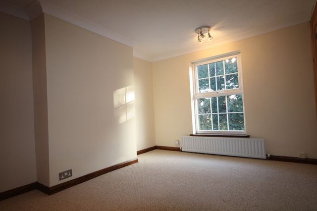  Image of 2 bedroom Terraced house to rent in St. Johns Road Ely CB6 at St. Johns Road  Ely, CB6 3BB