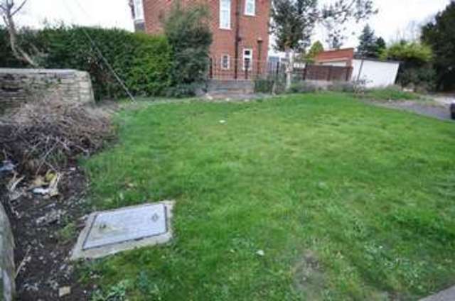  Image of 2 bedroom Flat for sale in St. Johns Road Frome BA11 at St Johns Road  Frome, BA11 2BA