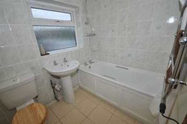  Image of 2 bedroom Flat for sale in St. Johns Road Frome BA11 at St Johns Road  Frome, BA11 2BA