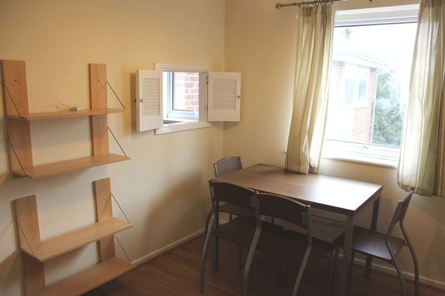  Image of 3 bedroom Flat to rent in St. Judes Road Englefield Green Egham TW20 at St. Judes Road Englefield Green Egham, TW20 0BE