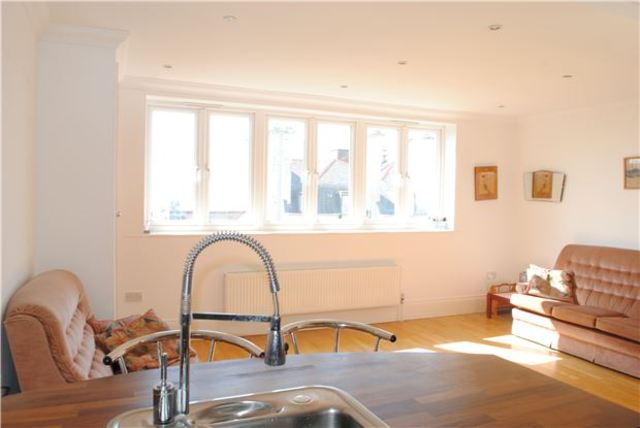  Image of 5 bedroom Town House for sale in St. Margarets Road St. Leonards-on-Sea TN37 at East Sussex, TN37 6EH