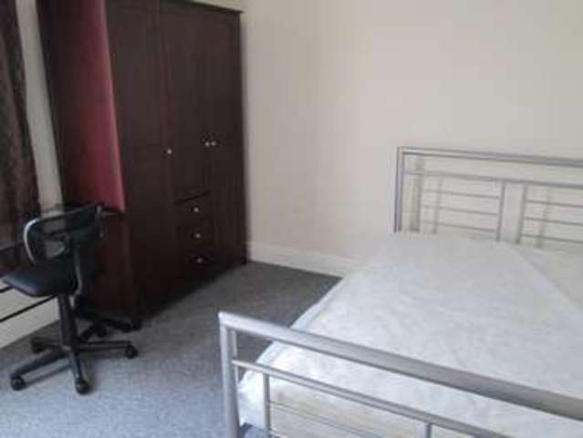  Image of 3 bedroom Terraced house to rent in St. Margaret Road Coventry CV1 at Stoke Coventry, CV1 2BT