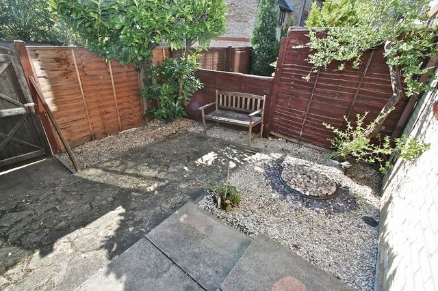  Image of 1 bedroom Terraced house to rent in St. Martins Walk Ely CB7 at St Martins Walk  Ely, CB7 4QF