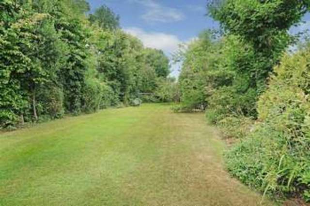  Image of 4 bedroom Detached house for sale in St. Marys Avenue Northwood HA6 at Northwood, HA6 3AY