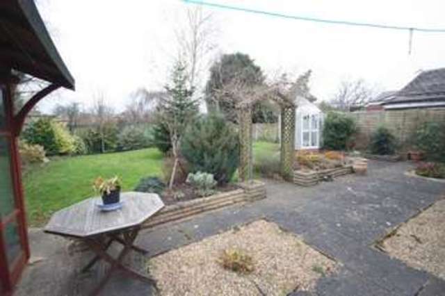  Image of 2 bedroom Bungalow for sale in St. Marys Road Stratford-upon-Avon CV37 at St Marys Road  Stratford upon Avon, CV37 6TL