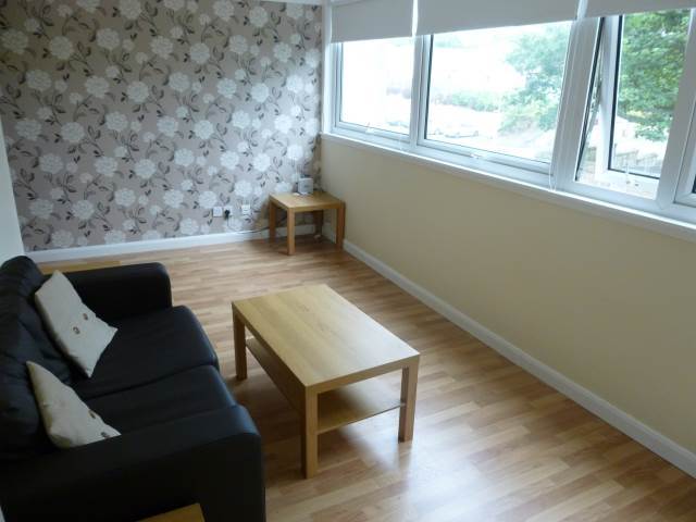  Image of 1 bedroom Flat to rent in St. Ninians Road Linlithgow EH49 at Linlithgow West Lothian West Lothian, EH49 7BT