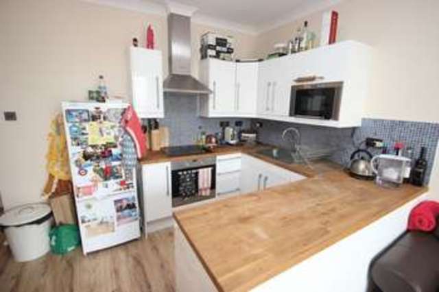  Image of 2 bedroom Flat to rent in St. Stephens Gardens London W2 at St Stephens Gardens  London, W2 5QU