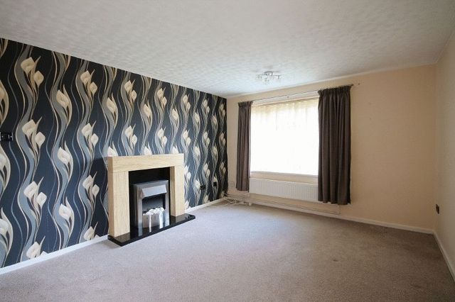  Image of 2 bedroom Flat to rent in St. Swithins Close Derby DE22 at St. Swithins Close Derby Derby, DE22 3LG