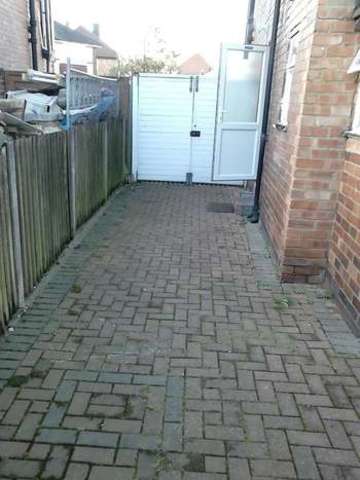  Image of 3 bedroom Semi-Detached house to rent in St. Wystans Road Derby DE22 at St Wystans Road  Derby, DE22 3JY