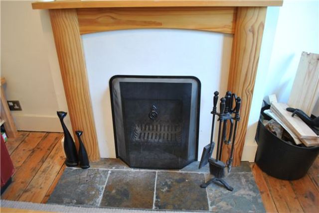  Image of 2 bedroom Terraced house for sale in Stanley Road Carshalton SM5 at Surrey, SM5 4LS