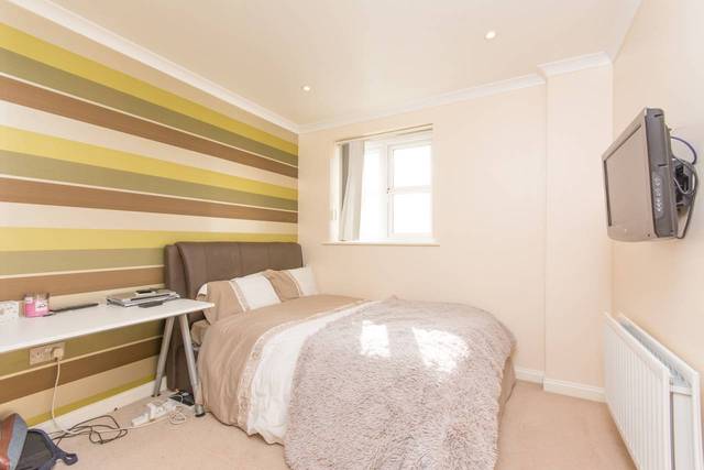  Image of 2 bedroom Flat to rent in Stanley Road South Harrow Harrow HA2 at Stanley Road  South Harrow, HA2 8FE
