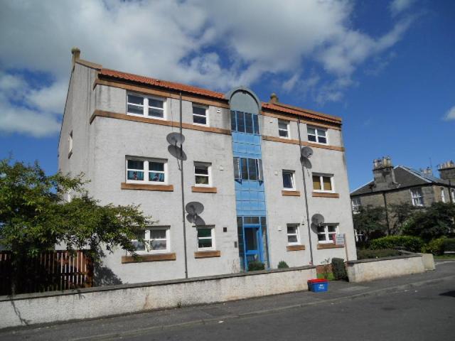  Image of 2 bedroom Flat to rent in Station Road Roslin EH25 at Bilston MidLothian MidLothian, EH25 9LP