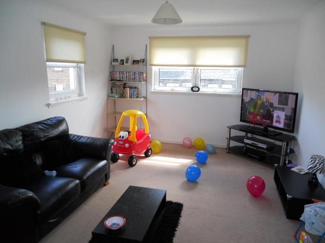  Image of 2 bedroom Flat to rent in Station Road Roslin EH25 at Bilston MidLothian MidLothian, EH25 9LP