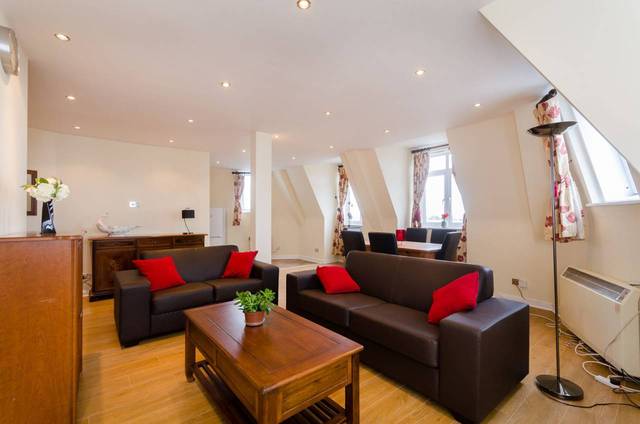  Image of 2 bedroom Flat to rent in Station Road Harrow-on-the-Hill Harrow HA1 at Station Road  Harrow, HA1 2TS