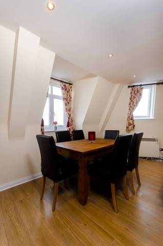  Image of 2 bedroom Flat to rent in Station Road Harrow-on-the-Hill Harrow HA1 at Station Road  Harrow, HA1 2TS