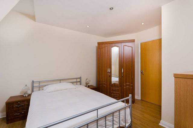  Image of 2 bedroom Flat to rent in Station Road Harrow-on-the-Hill Harrow HA1 at Station Road  Harrow, HA1 2TS