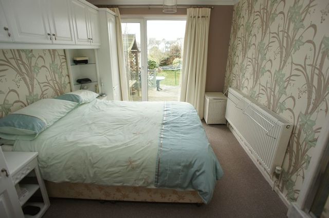  Image of 3 bedroom Semi-Detached house for sale in Station Road Benfleet SS7 at Station Road  South Benfleet, SS7 1NG