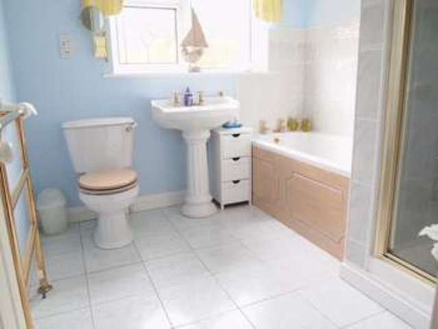  Image of 3 bedroom Detached house for sale in Station Road Swineshead Boston PE20 at Station Road Swineshead Boston, PE20 3NX