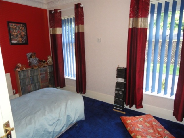  Image of 5 bedroom Detached house for sale in Staveley Road Shipley BD18 at Nab Wood, Shipley, BD18 4HD