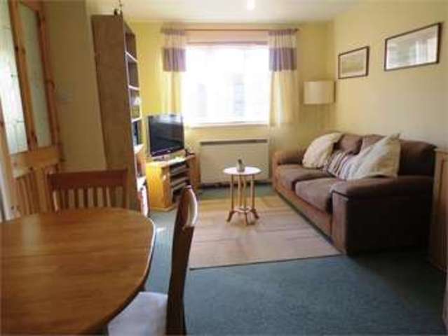  Image of 1 bedroom Apartment for sale in Steeple Close Rochford SS4 at Steeple close Rochford Ashingdon, SS4 1TX
