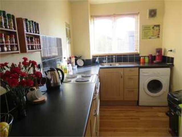  Image of 1 bedroom Apartment for sale in Steeple Close Rochford SS4 at Steeple close Rochford Ashingdon, SS4 1TX