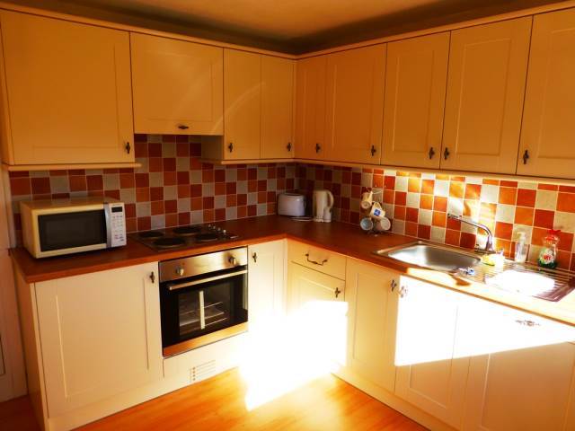  Image of 3 bedroom Flat to rent in Stenhouse Street West Edinburgh EH11 at Saughton Edinburgh Edinburgh, EH11 3LX