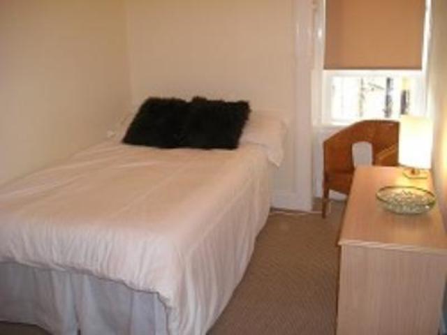  Image of 2 bedroom Flat to rent in Step Row Dundee DD2 at Dundee  Dundee, DD2 1AF