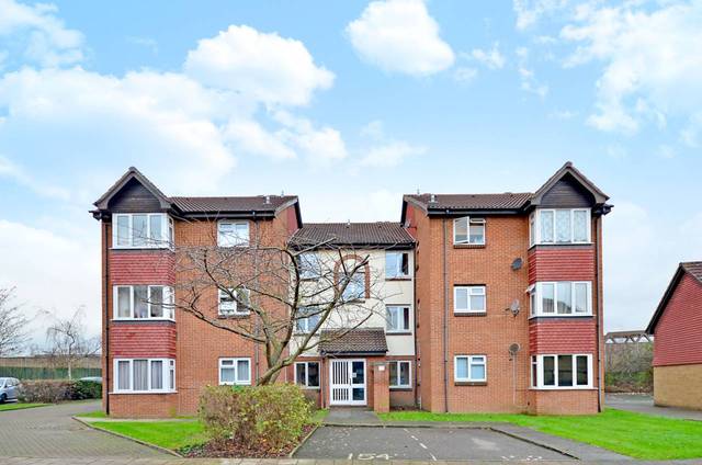  Image of Studio flat for sale in Sterling Gardens London SE14 at Sterling Gardens  Deptford, SE14 6DZ