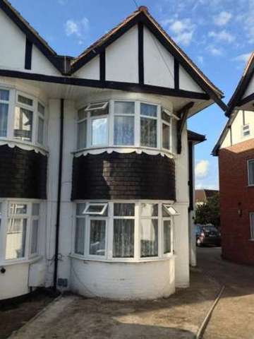  Image of 4 bedroom Semi-Detached house to rent in Stewartsby Close London N18 at Stewartsby Close  London, N18 1AN