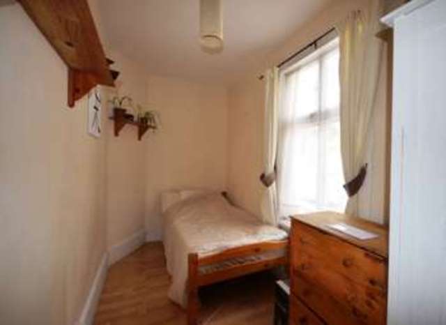  Image of 6 bedroom Detached house for sale in Stockton Hill Dawlish EX7 at Stockton Hill  Dawlish, EX7 9LZ