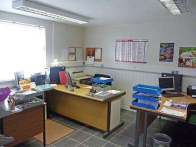  Image of Detached house for sale in Hanbury Road Stoke Prior Bromsgrove B60 at Stoke Prior  Bromsgrove, B60 4JZ
