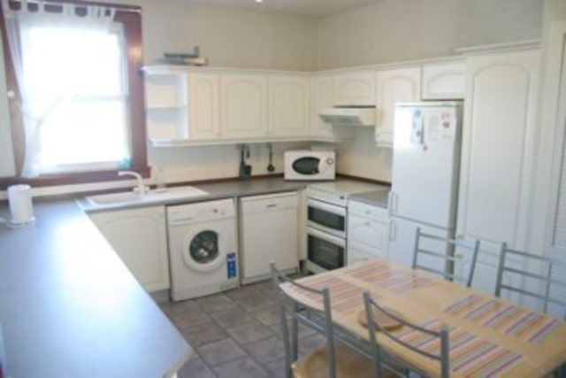  Image of 3 bedroom Semi-Detached house to rent in Stoneybank Road Musselburgh EH21 at Musselburgh East Lothian East Lothian, EH21 6HJ