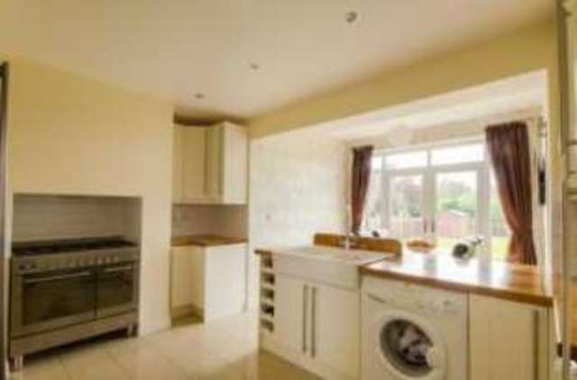  Image of 3 bedroom Detached house for sale in Stoops Road Bessacarr Doncaster DN4 at Bessacarr Doncaster Bessacarr, DN4 7EP