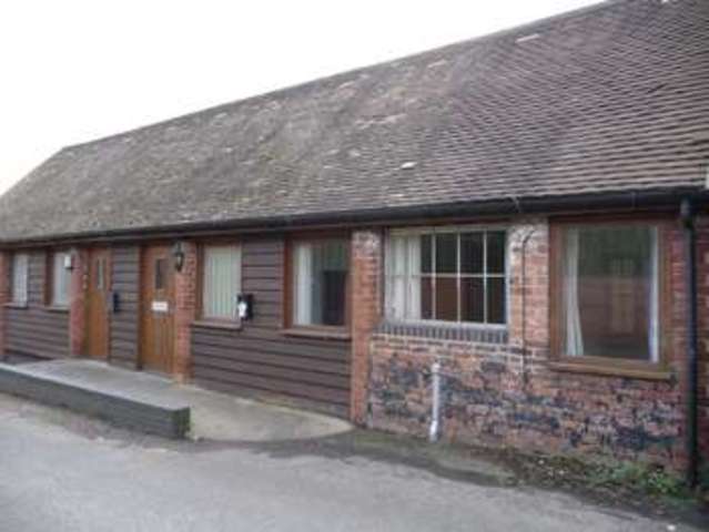  Image of 1 bedroom Barn Conversion to rent in Storrage Lane Alvechurch Birmingham B48 at Storrage Lane  Rowney Green, B48 7ER