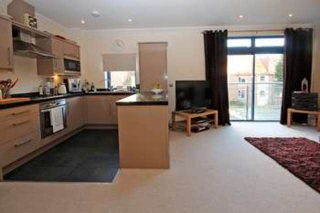  Image of 2 bedroom Flat for sale in Stourcliffe Avenue Southbourne Bournemouth BH6 at Stourcliffe Avenue Southbourne Bournemouth, BH6 3PT