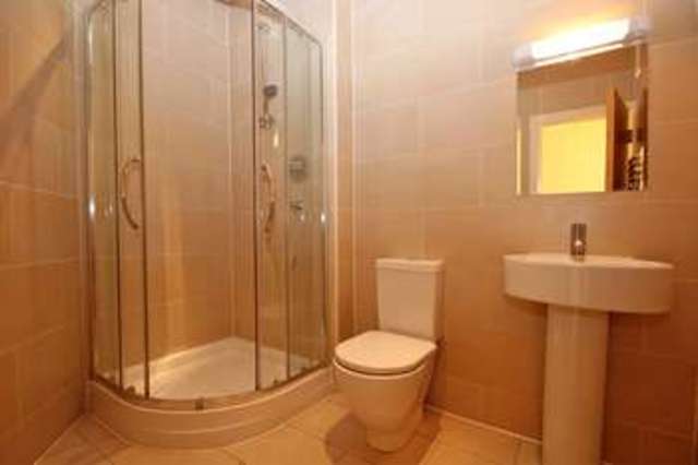  Image of 2 bedroom Flat for sale in Stourcliffe Avenue Southbourne Bournemouth BH6 at Stourcliffe Avenue Southbourne Bournemouth, BH6 3PT
