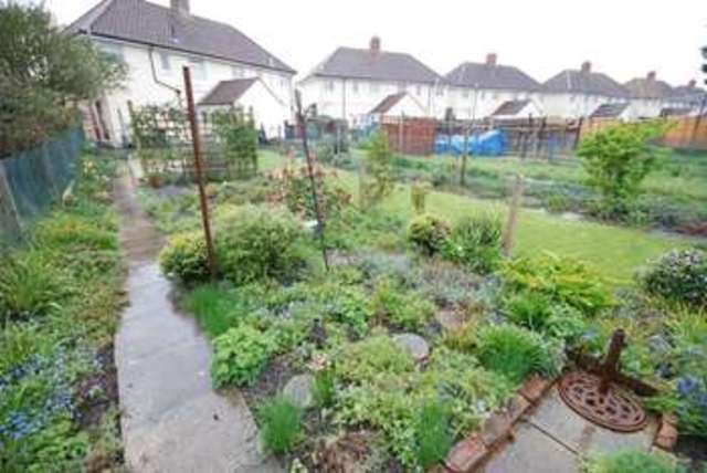  Image of 1 bedroom Flat for sale in Stradling Avenue Weston-super-Mare BS23 at Stradling Avenue  Weston-Super-Mare, BS23 3RD