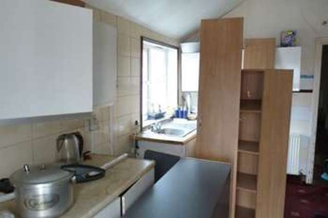  Image of 3 bedroom Flat to rent in Stratford Road Sparkhill Birmingham B11 at Stratford Road  Birmingham, B11 4AL