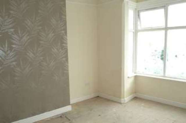  Image of 4 bedroom Terraced house for sale in Stratford Road Sparkhill Birmingham B11 at stratford  BIRMINGHAM, B11 4AW