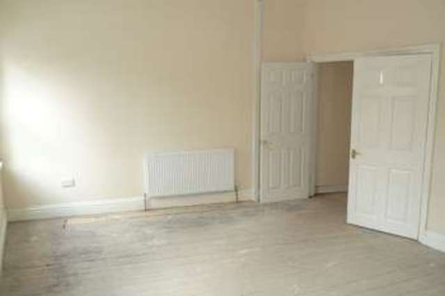  Image of 4 bedroom Terraced house for sale in Stratford Road Sparkhill Birmingham B11 at stratford  BIRMINGHAM, B11 4AW