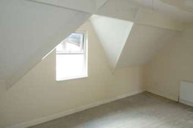  Image of 4 bedroom Terraced house for sale in Stratford Road Sparkhill Birmingham B11 at stratford  BIRMINGHAM, B11 4AW