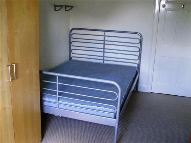  Image of 3 bedroom Flat to rent in Strathfillan Road Edinburgh EH9 at Morningside Edinburgh Edinburgh, EH9 2AG