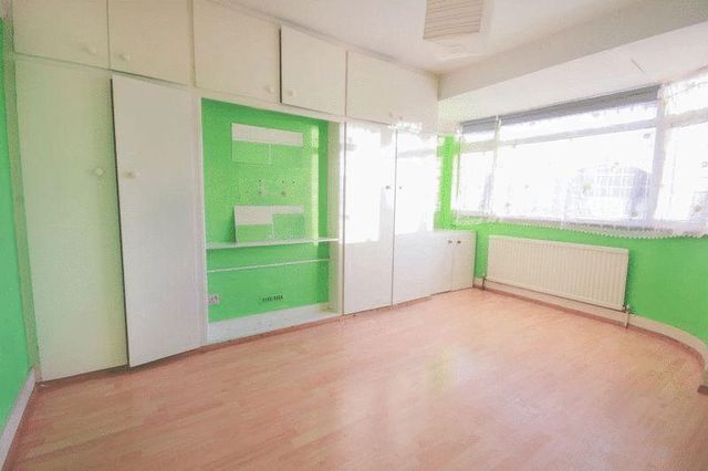  Image of 3 bedroom Property for sale in Streatfield Road Harrow HA3 at Streatfield Road  Harrow, HA3 9BL