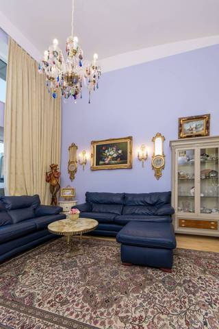  Image of 2 bedroom Flat for sale in Glaisher Street London SE8 at Stretton Mansions, Glaisher Street  Greenwich, SE8 3JR
