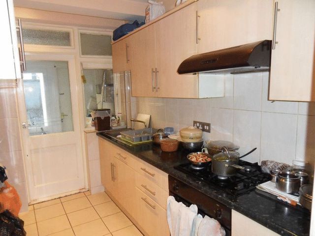  Image of Semi-Detached house to rent in Stuart Road Wealdstone Harrow HA3 at Stuart Road  Harrow, HA3 7QZ