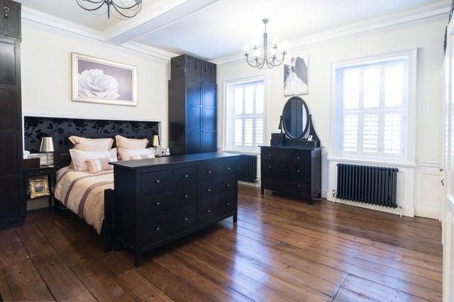 Image of 2 bedroom Semi-Detached house for sale in High Street Markyate St. Albans AL3 at High Street Markyate ST ALBANS, AL3 8PB